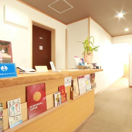 Simple Sleep 個室カプセル Hotel Hitoyoshi Buitenkant foto