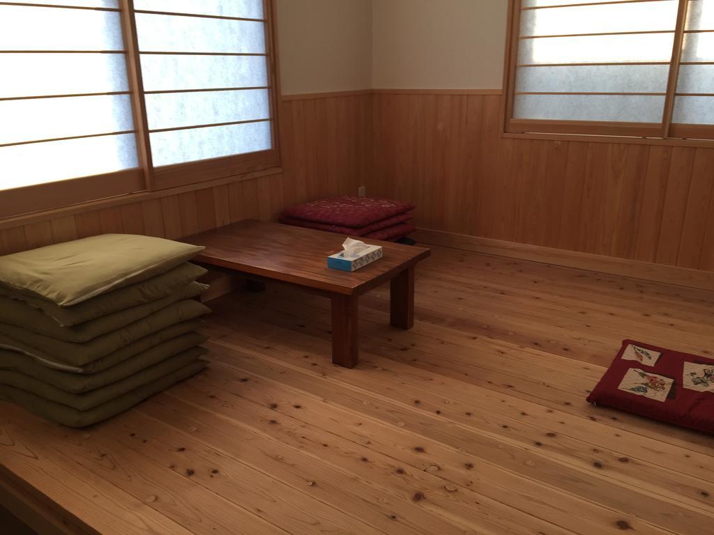 Simple Sleep 個室カプセル Hotel Hitoyoshi Buitenkant foto