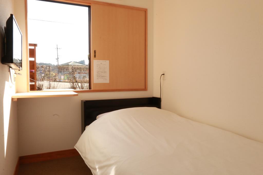Simple Sleep 個室カプセル Hotel Hitoyoshi Buitenkant foto