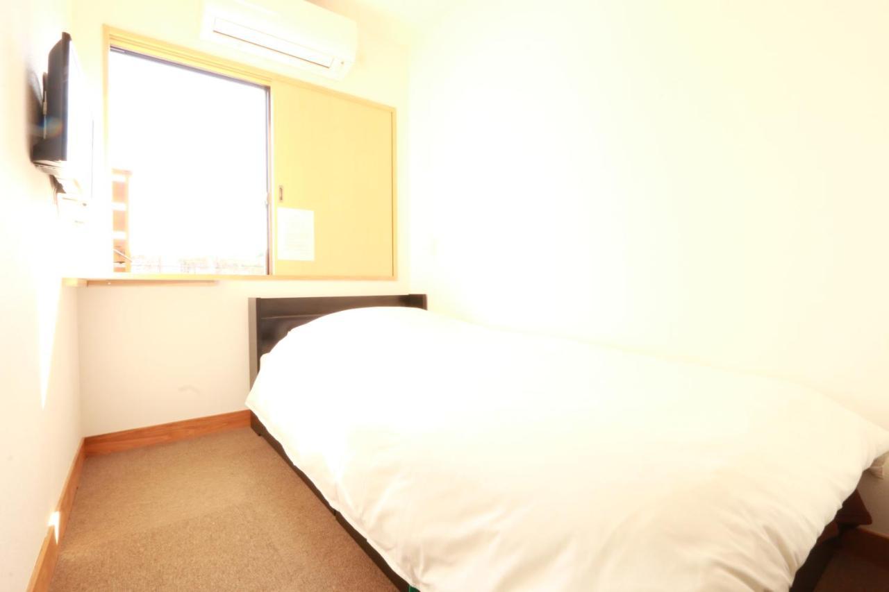 Simple Sleep 個室カプセル Hotel Hitoyoshi Buitenkant foto