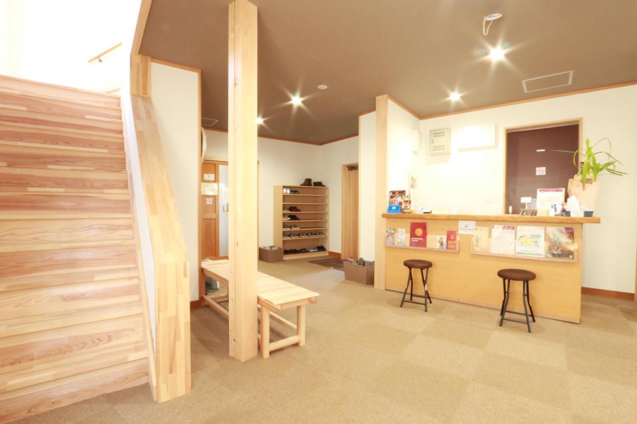 Simple Sleep 個室カプセル Hotel Hitoyoshi Buitenkant foto